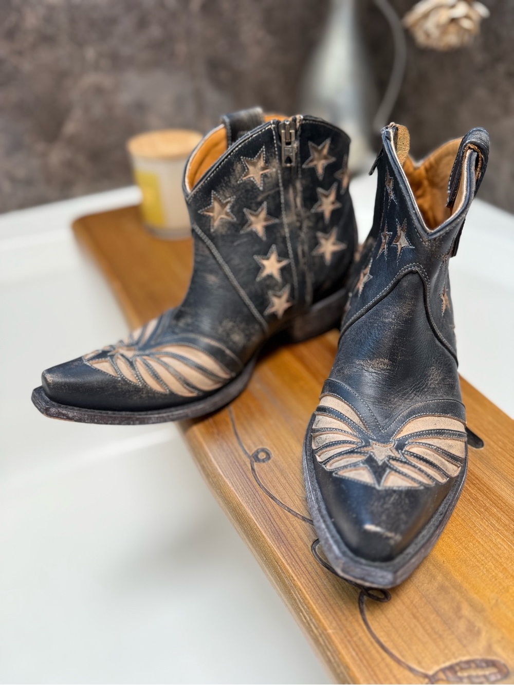 Old Gringo Black Star Wing Western Ankle Boots Size 7.5B Distressed Leather - Picture 5 of 14